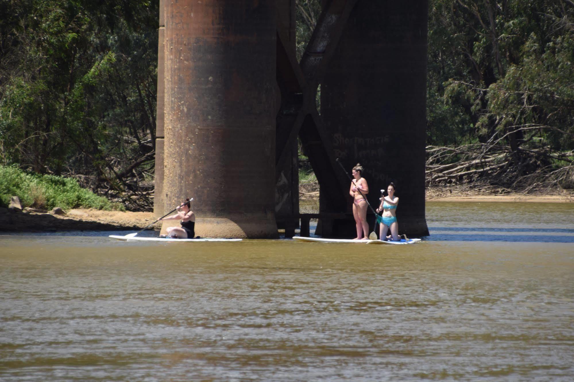 Big River Motel Echuca Kültér fotó